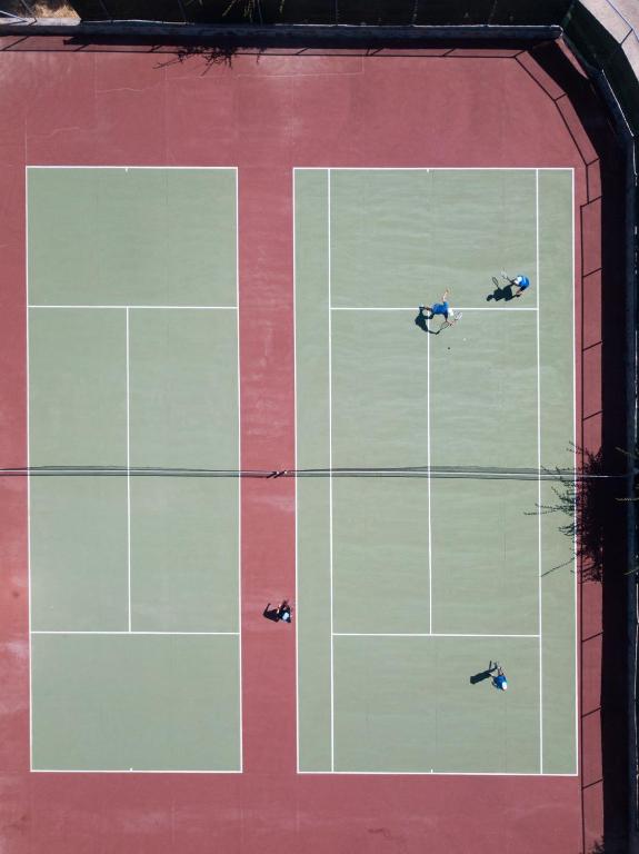 Tennis court