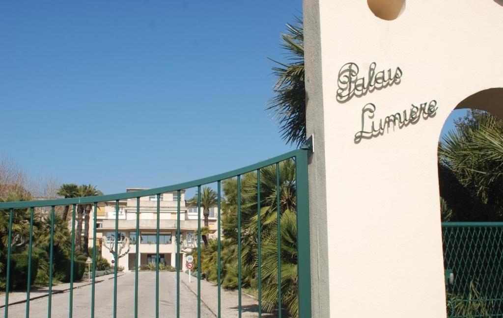 PALAIS LUMIERE : la ''Chambre Blanche'' - 1