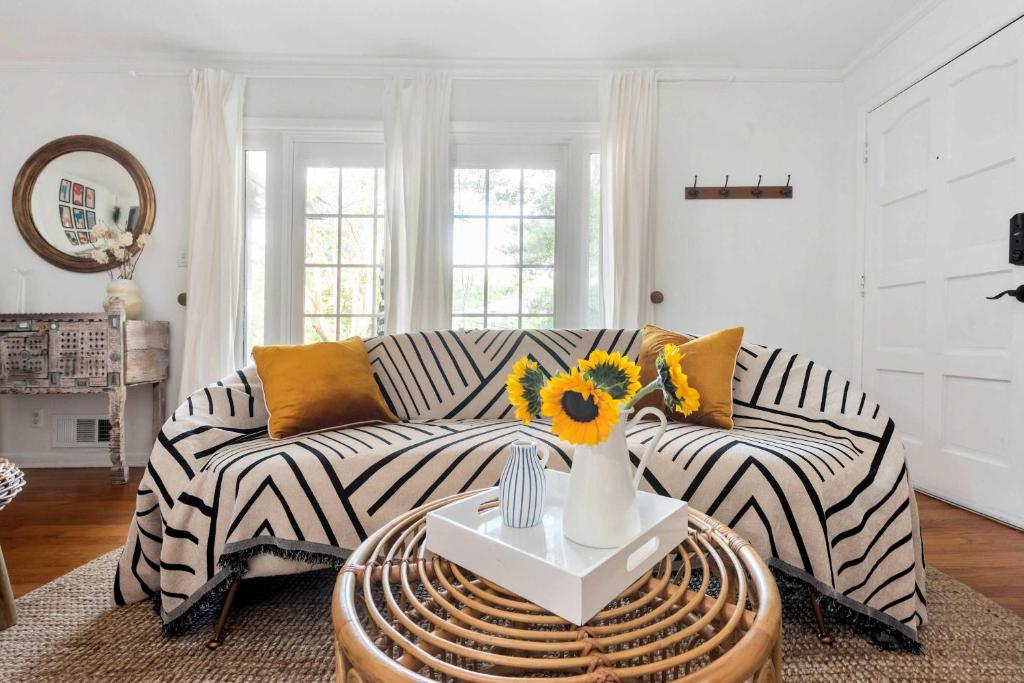 Joshua Tree, Atlanta