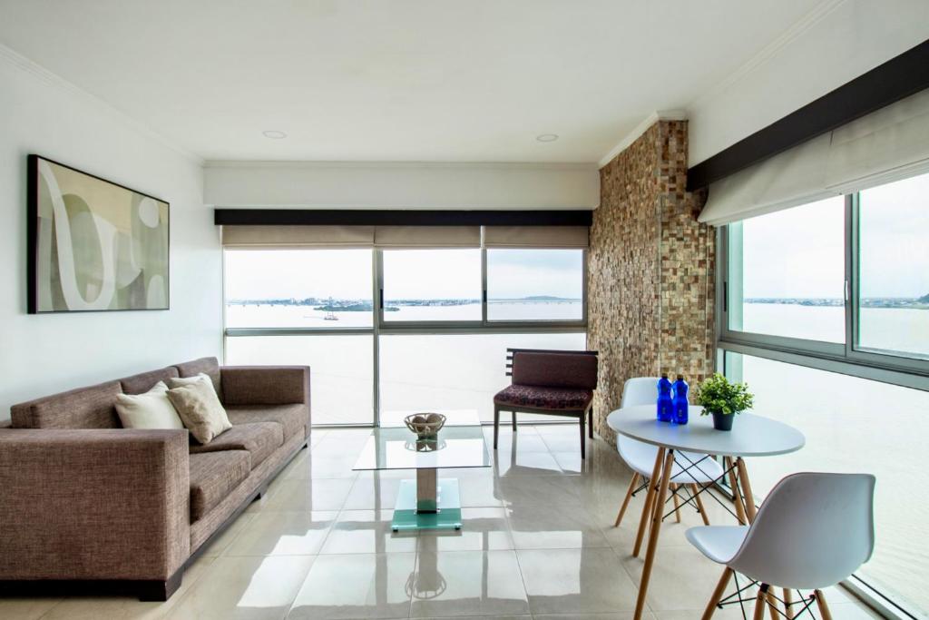 Riverside Bliss Suite- Puerto Santa Ana, GYE - 5