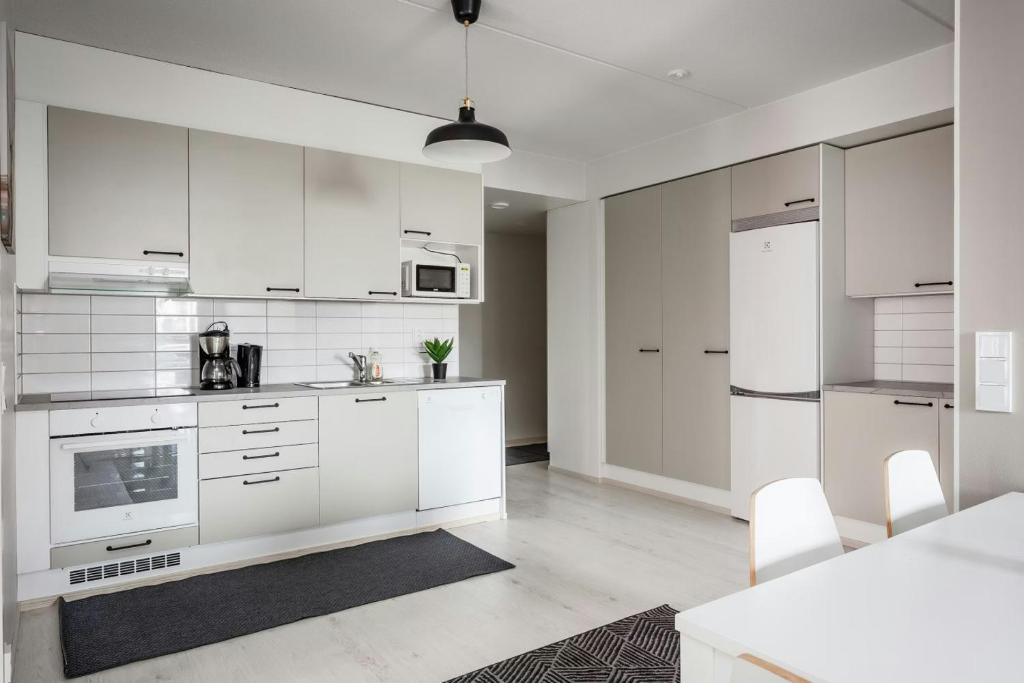 Spacious Apartment for 6 with Sauna, Kirkkonummi