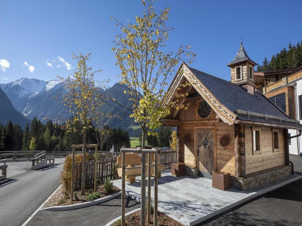 Chalet Retreat with Terrace & Sauna - 2