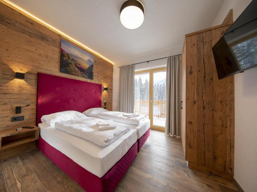 Luxury Chalet with Views and Sauna - 5