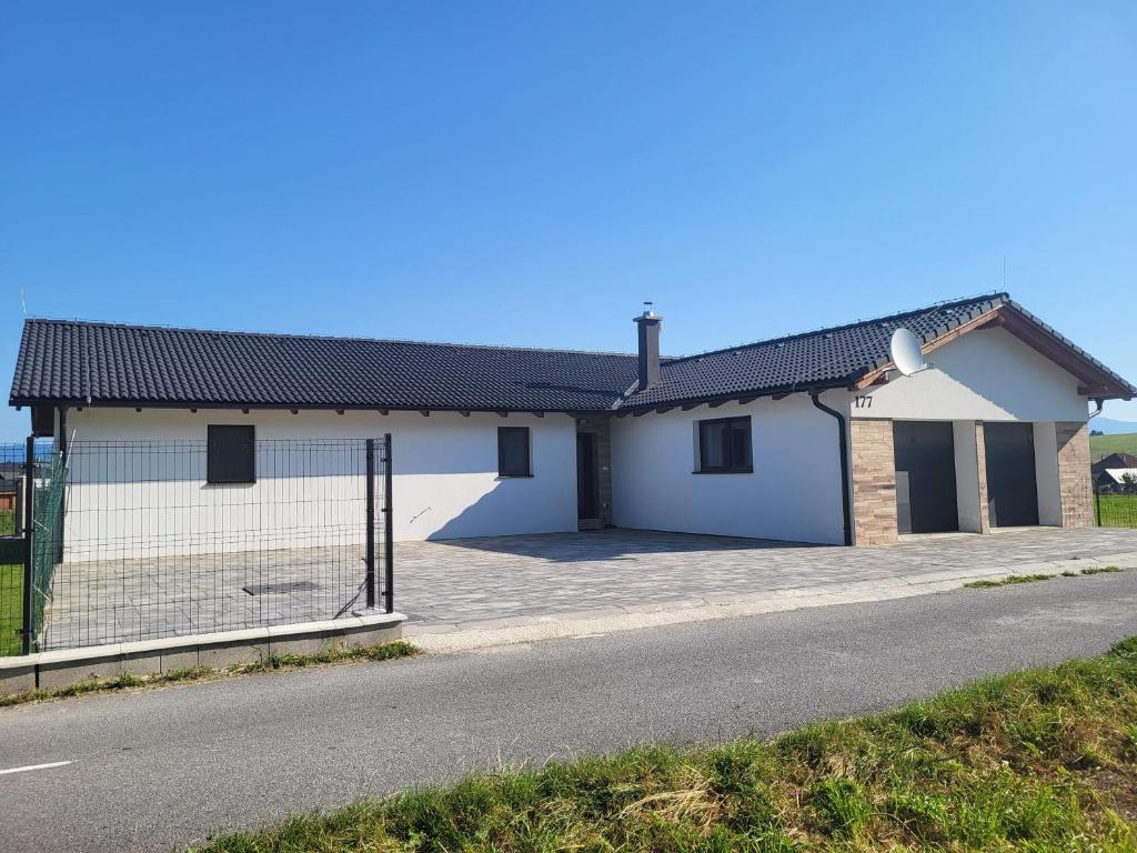 Chata Pohodička, Lazisko