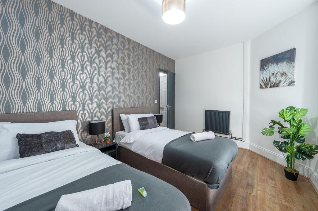 5 Bed Workington House with Parking Near Station, Workington