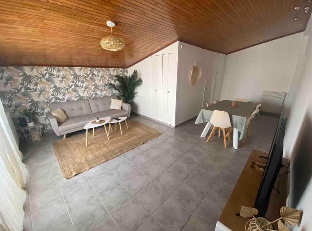 Appartement cosy avec Clim et jardin centre de Gujan - 1