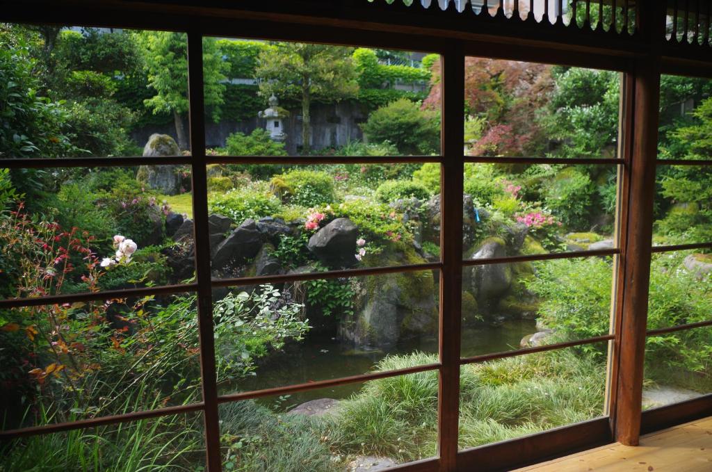 엣츄 야츠오 베이스 오야츠 전경