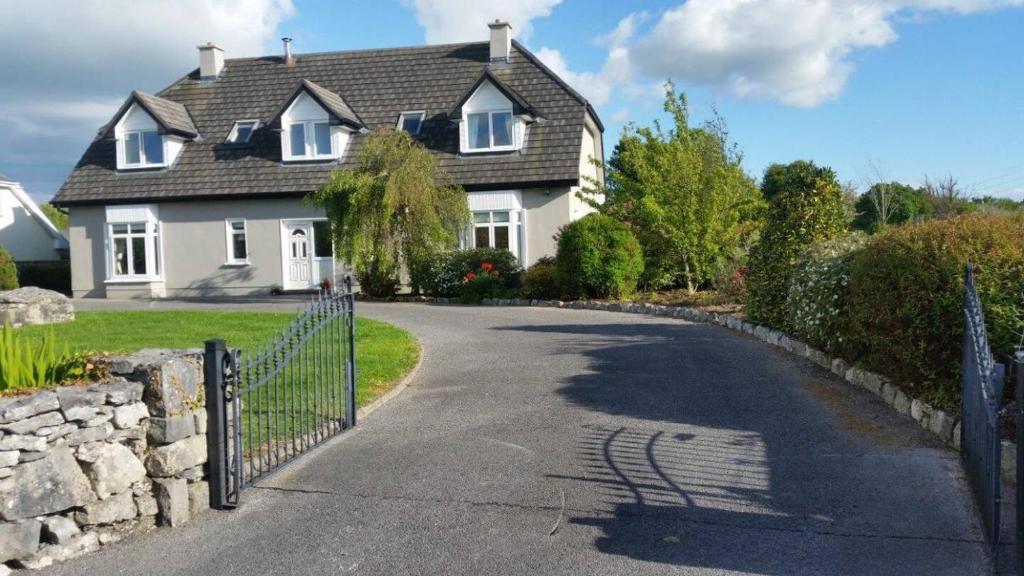 Cuileann, Clarinbridge