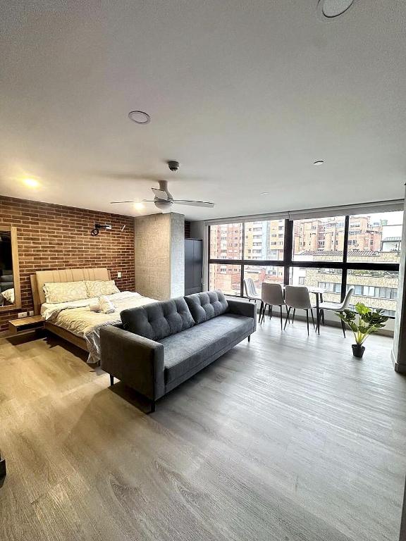 Modern loft with AC in Laureles Close to the Stadium - 3