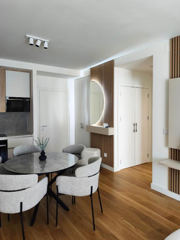 BW Crown Garden Residences - 4