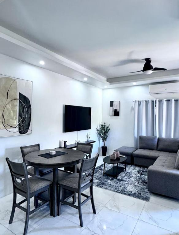 Luxury 2Bdrm APT in Montego Bay, Montego Bay