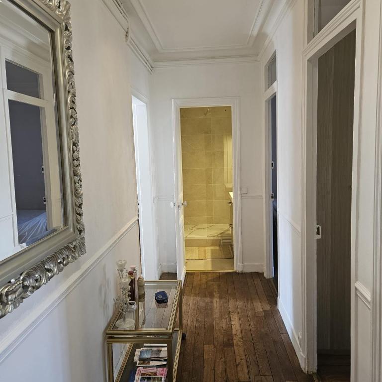 Charmant appartement à Paris Metro Nations - 3