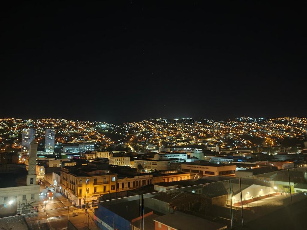 Apartment with a view of the port of Valparaíso - 4