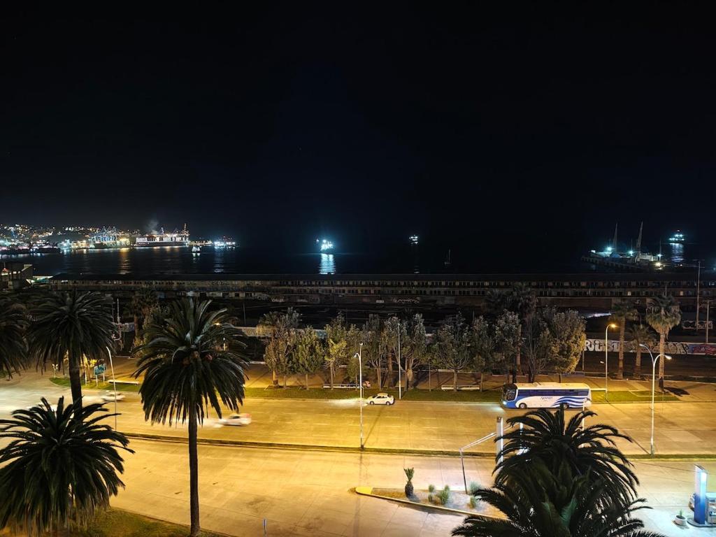 Apartment with a view of the port of Valparaíso - 5