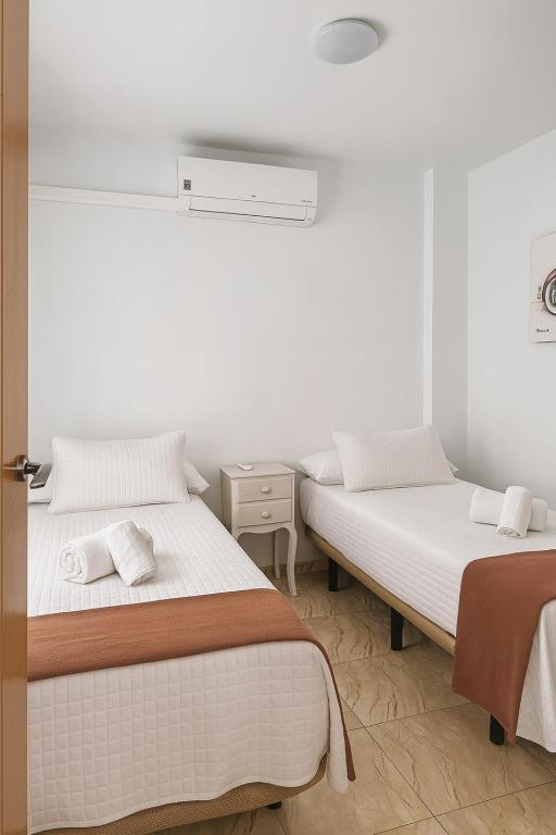 Atico en Triana - 2 terrazas privadas con parking - 5