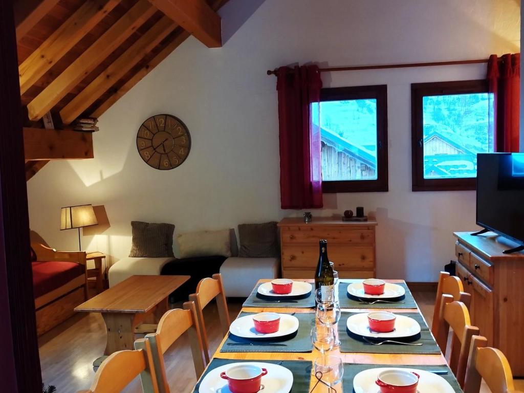 Duplex à Valloire: 4 pièces, 8 personnes, animaux admis, parking privé - FR-1-263-617 - 3