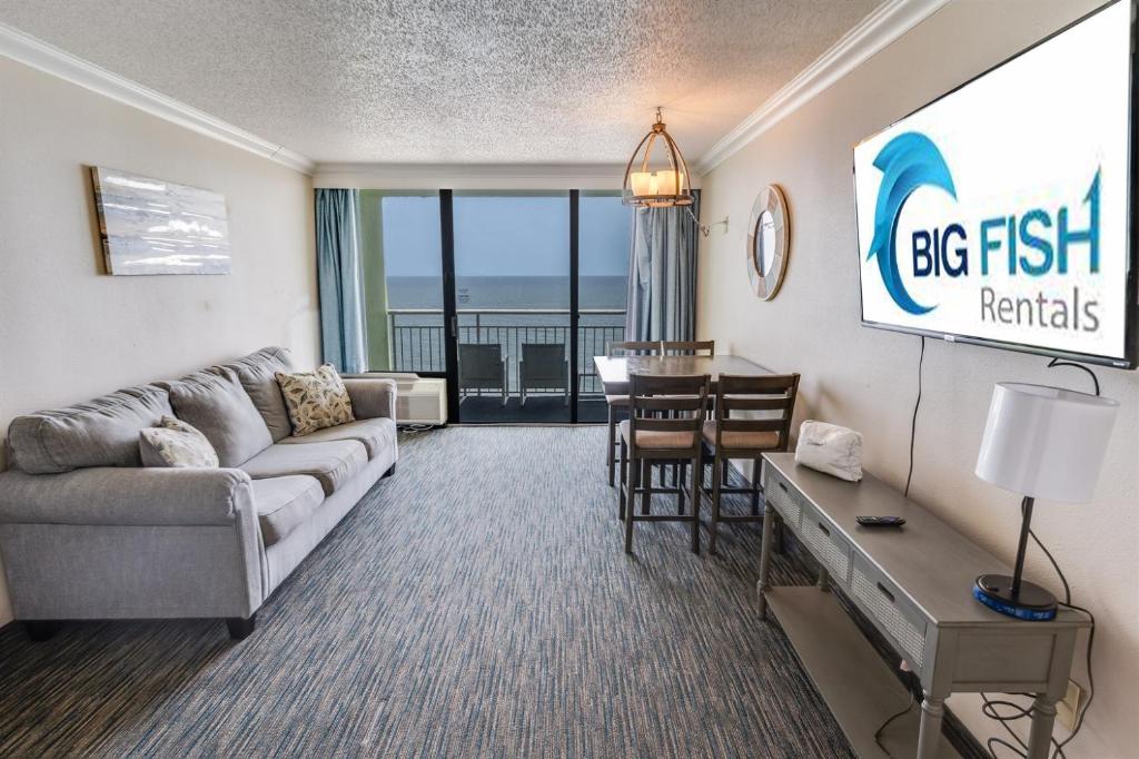 New Oceanfront 1BR at Coral Beach w Heated Pools!, Myrtle Beach