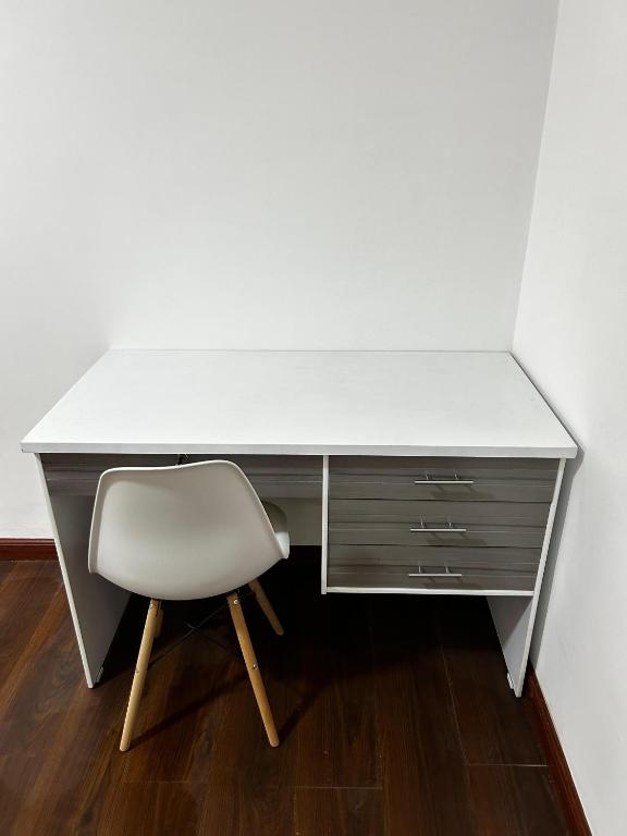 Habitación cómoda en Quito - 4