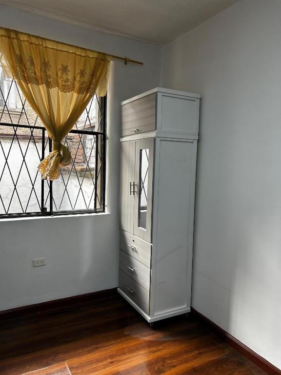 Habitación cómoda en Quito - 3
