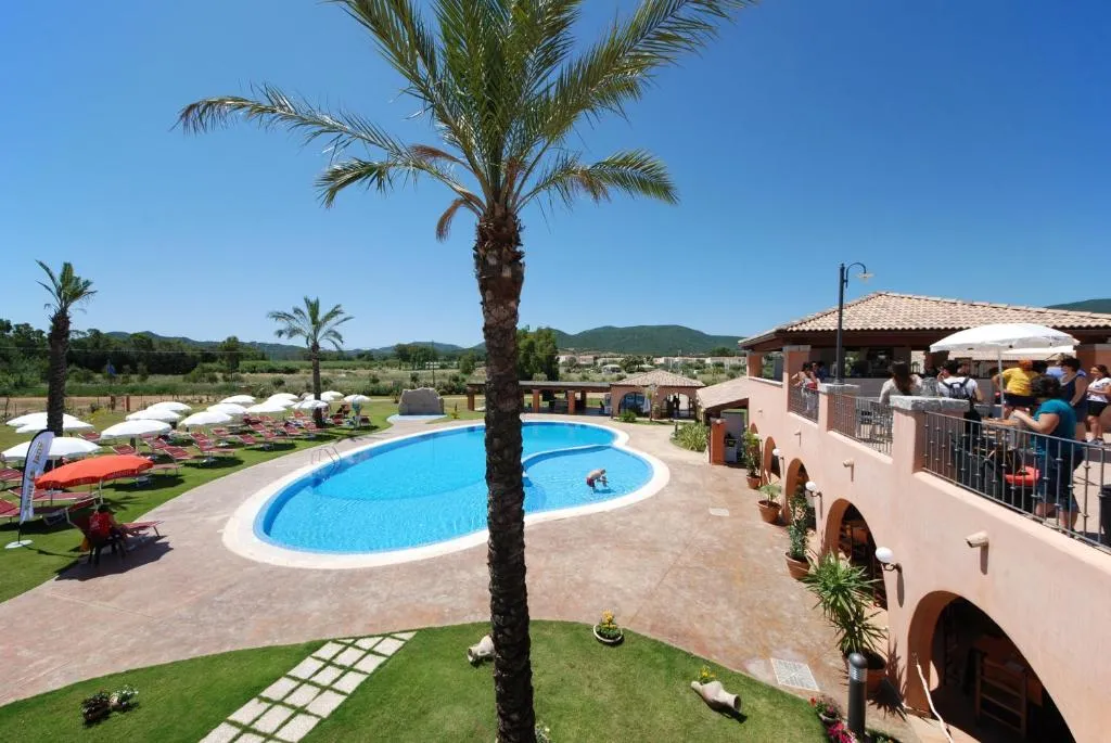 Alma Resort, מלון בקסטיאדס