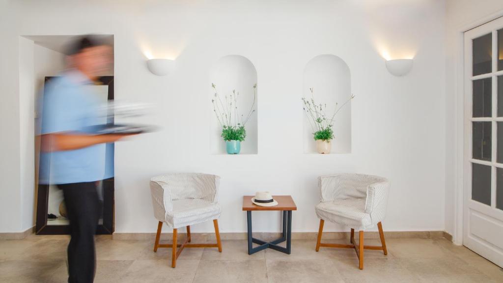 フロント・ロビー