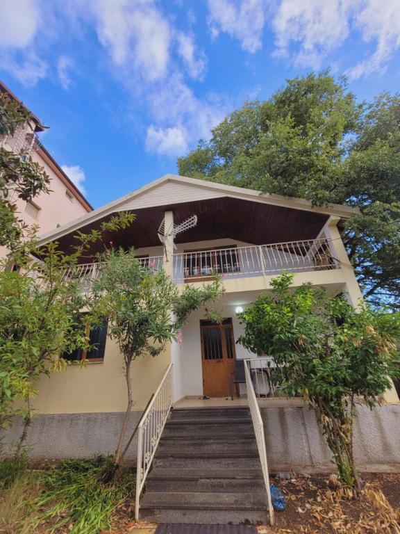 Villa Rruga 6 Velipoje, Velipojë