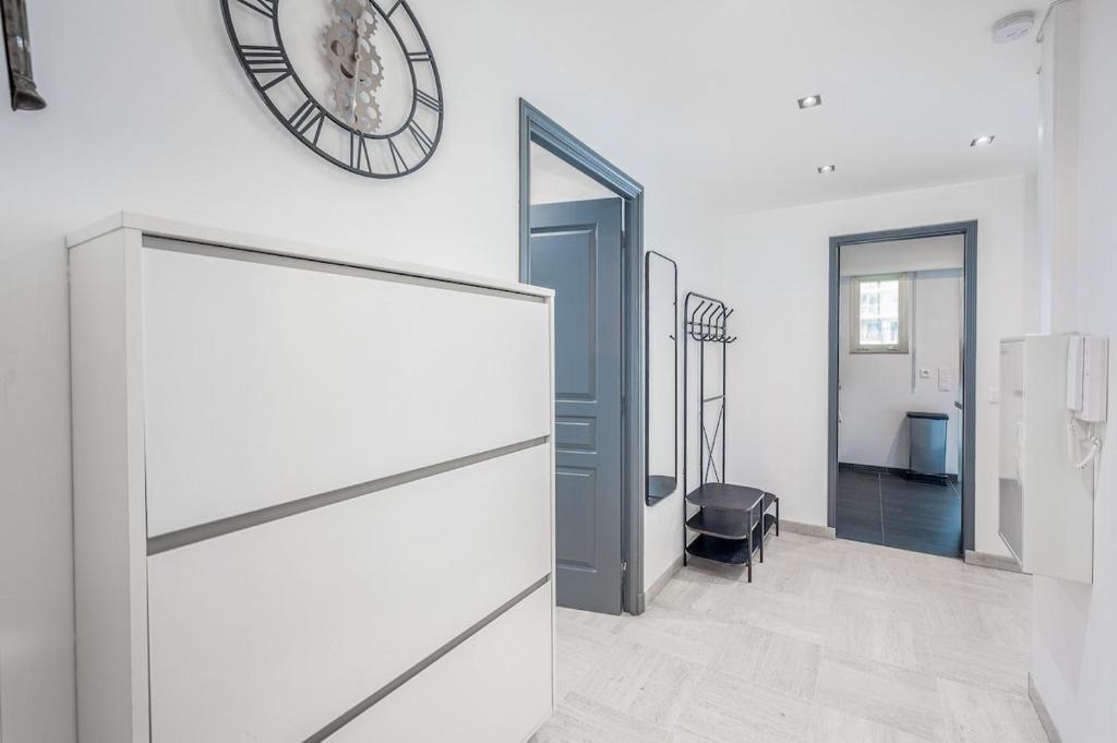 One-bedroom apartment in Juan-les-Pins - 4