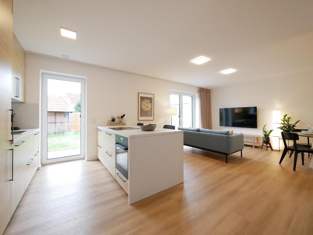 Seenah2, privater Garten, Stellplatz, Strandnähe, Sassenberg