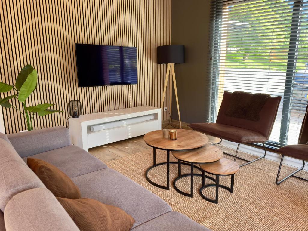 Luxury Chalet Mauthner Alm - 3
