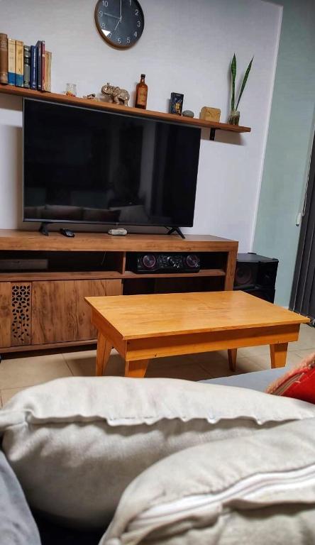 Cómodo Dpto Full Equipado a Minutos del Aeropuerto - 2