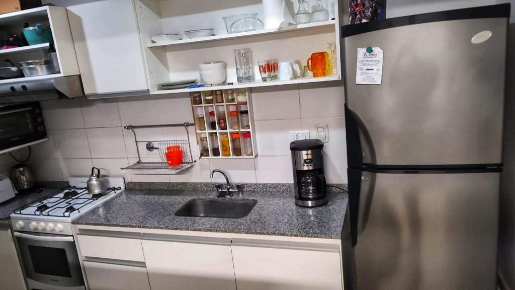 Cómodo Dpto Full Equipado a Minutos del Aeropuerto - 4