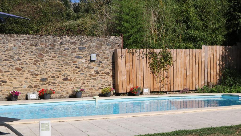 Les Deux Lièvres, Villefranche-de-Rouergue