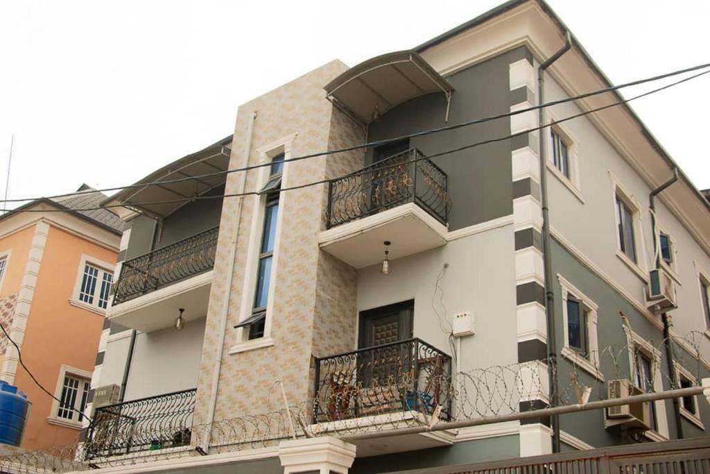 Jeron Apartment, Bariga, Lagos