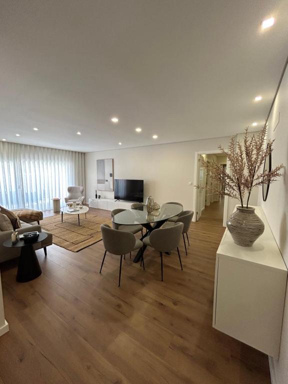 The Place to Stay !, Póvoa de Santa Iria