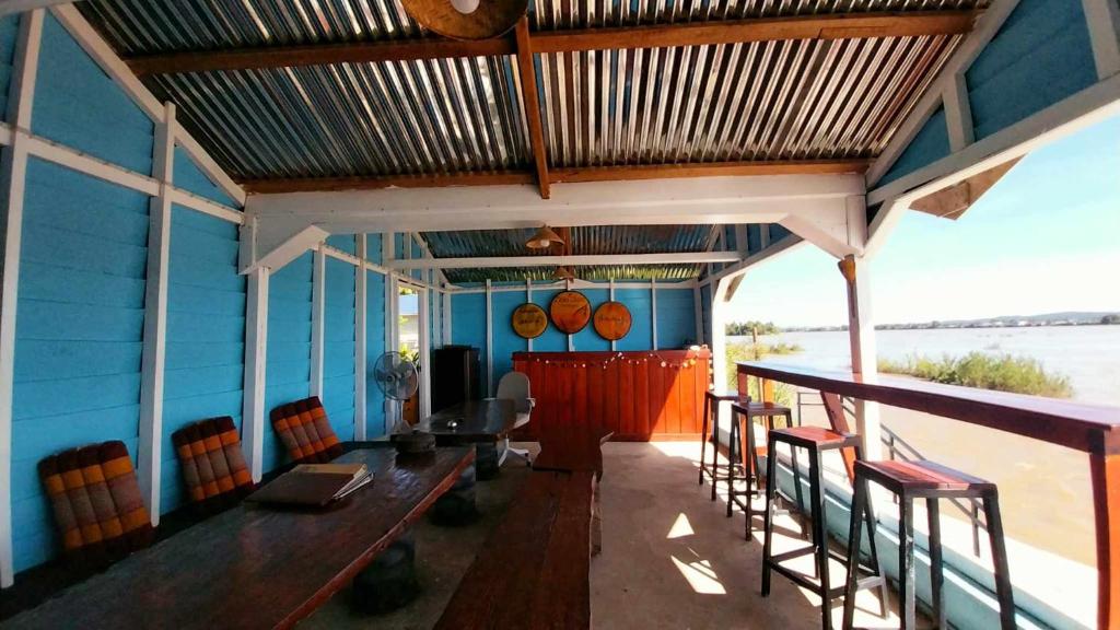Facilities, Don Som Riverside Guesthouse in Khinak