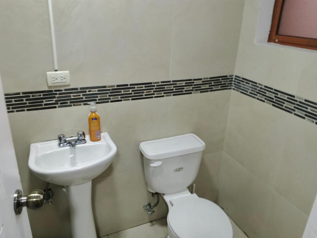 Amplio departamento para grupo de 12 personas con 4 dormitorios - 2