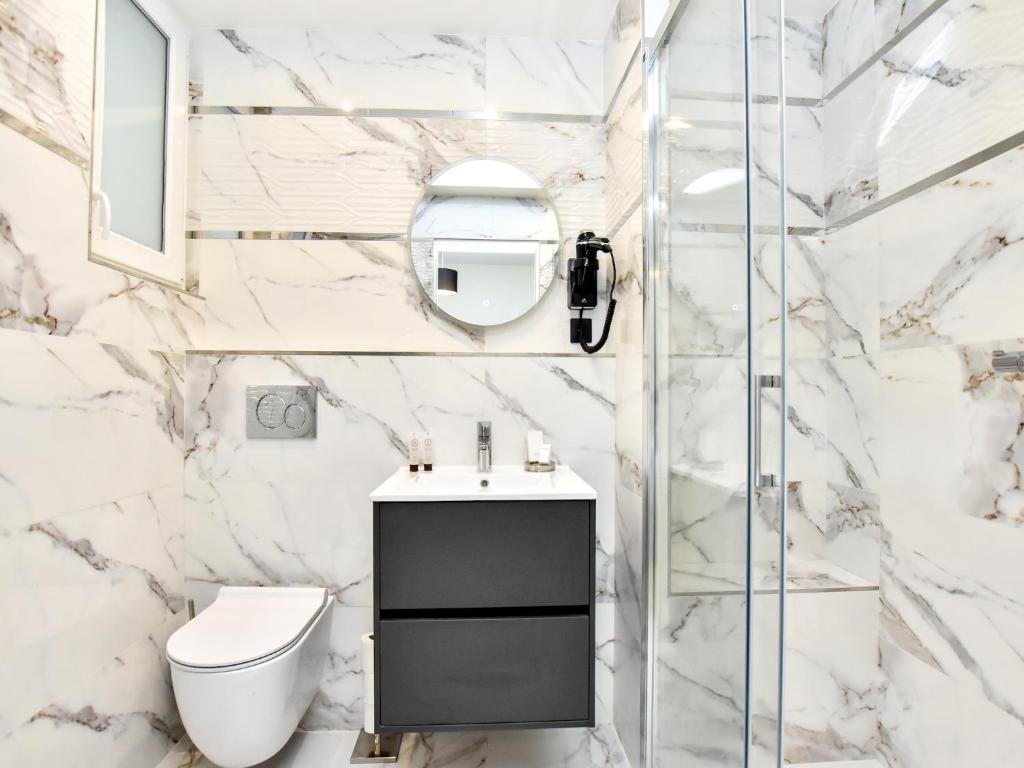 Authentic apartment - 2BR 6P - near Opéra Garnier - 5