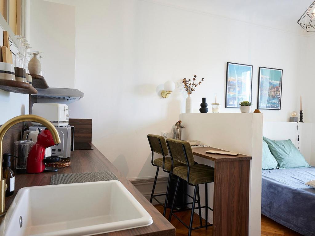 Charmant studio avec vue et WiFi à Aix-les-Bains - FR-1-555-119 - 3