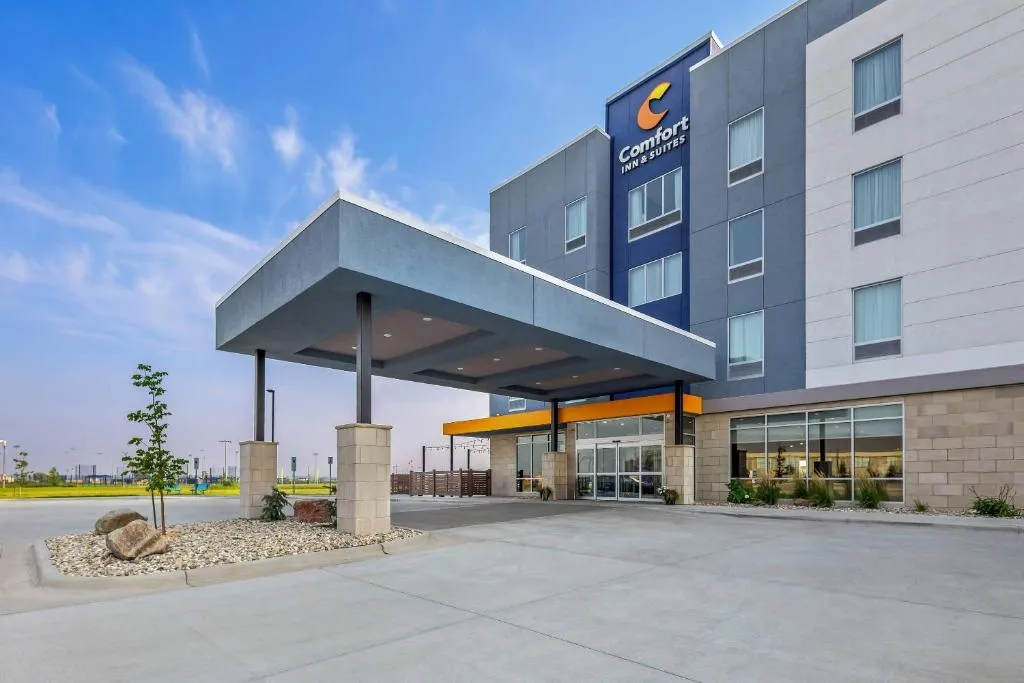 Comfort Inn & Suites at Sanford Sports Complex, ξενοδοχείο σε Σιου Φολς