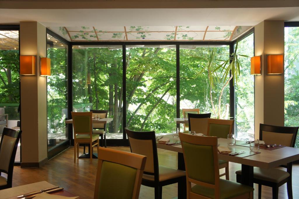 Grand Hotel Terme & SPA의 스파 또는 수영장 시설