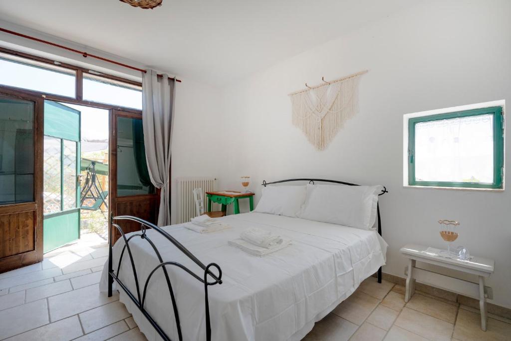 GuestHost - Contrada Mavugliola Apartments with Patio and Parking - 3