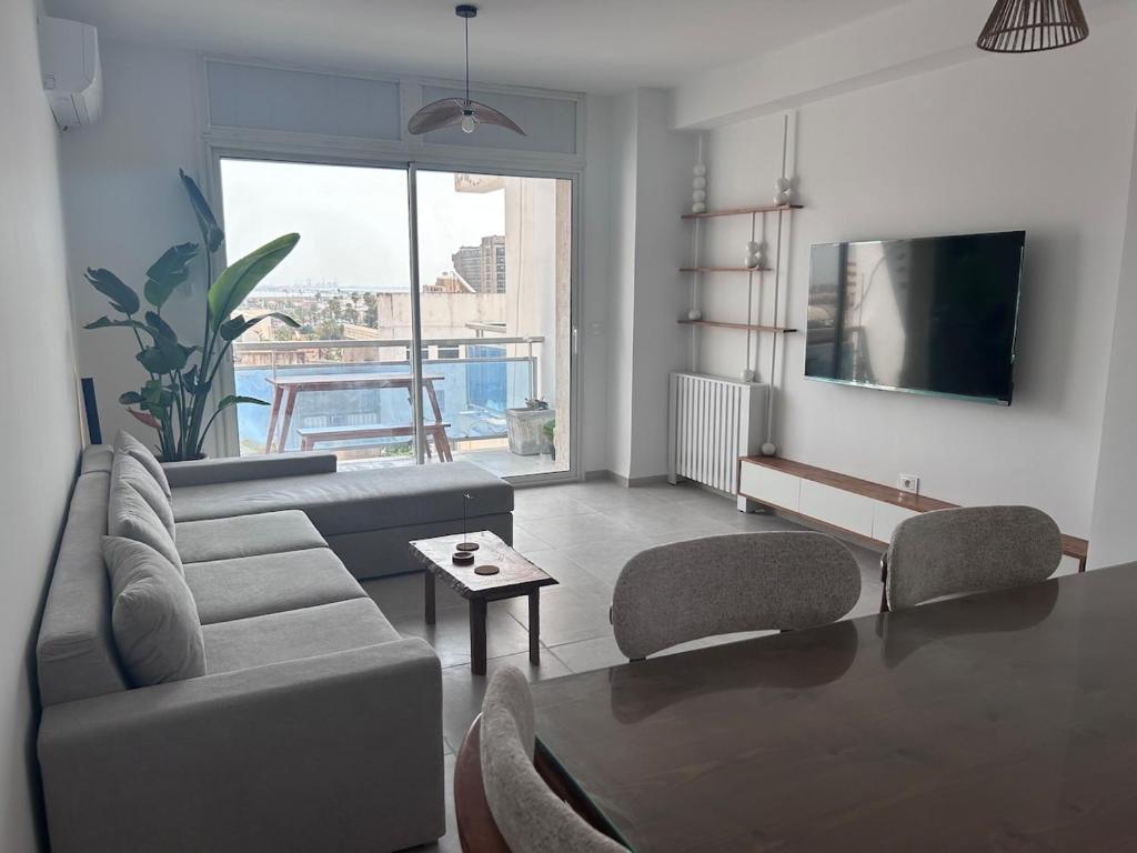 Perfectly Located in Tunis, Tunis