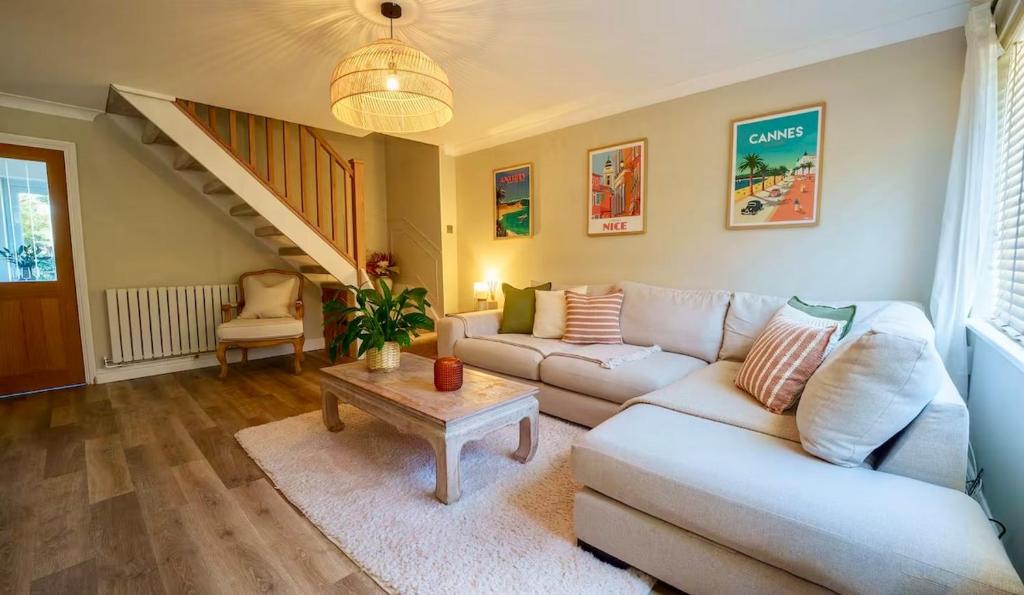 2 Bed Family Home - The Retreat, Plymouth