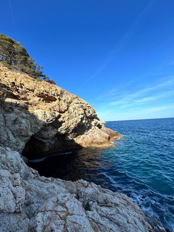 Thegoldsand Cala Salions Tossa de Mar - 5