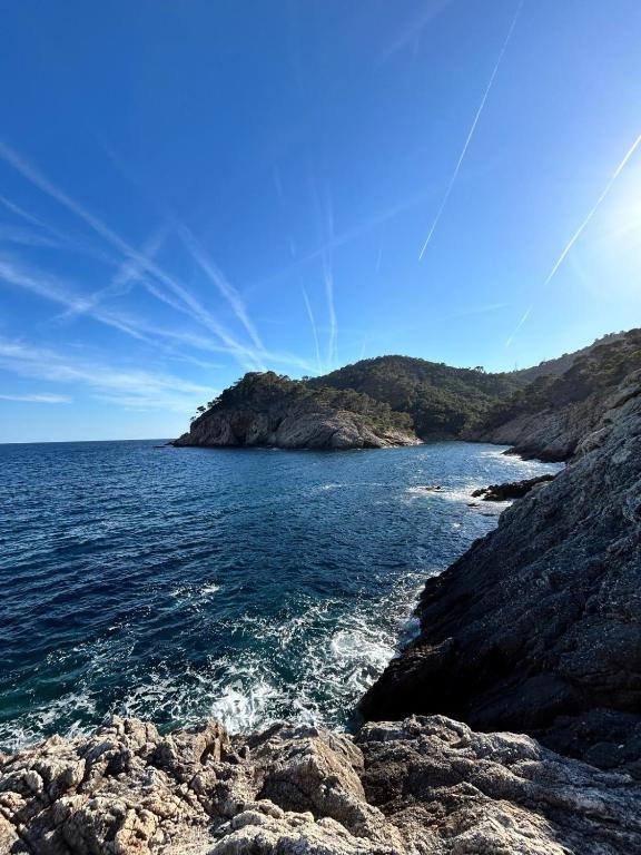 Thegoldsand Cala Salions Tossa de Mar - 4