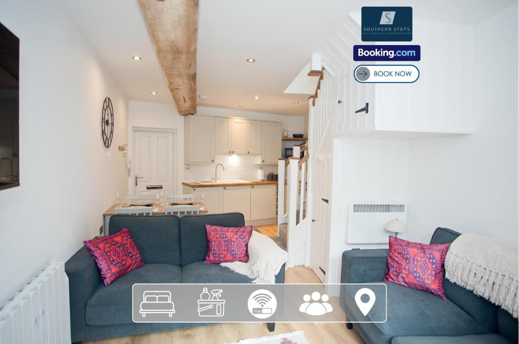 2 Bed House By Southern Stays Short Lets & Serviced Accommodation Bournemouth With Parking - Relocation & Family, 1km From The Beach, Bournemouth