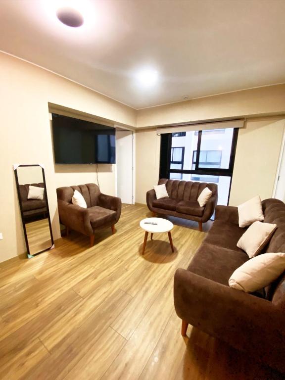 Exclusive apartment in Miraflores - 1
