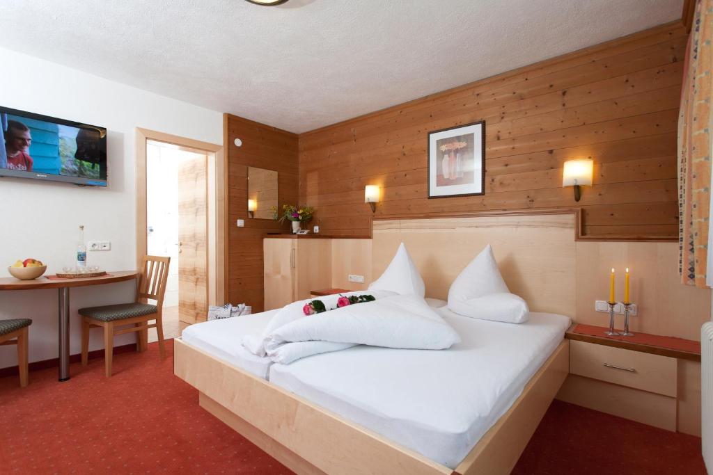 Hotel Garni DIAS - 4