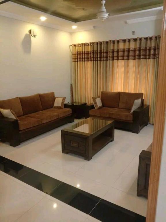 Apartment, Rávalpindí