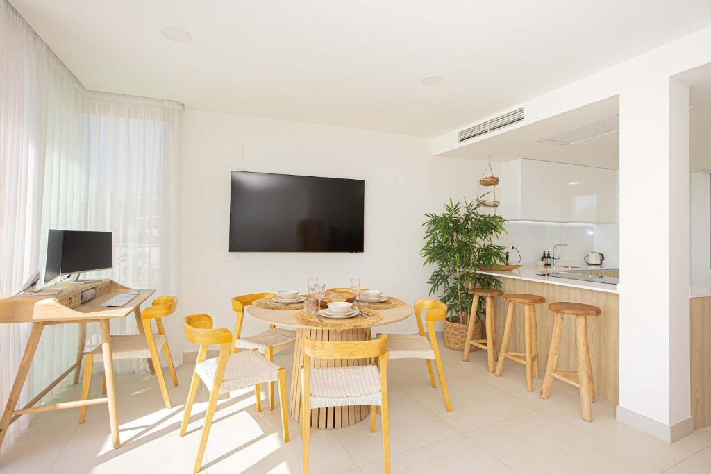 One Residences - 2 bedroom penthouse with jacuzzi and panoramic view - 5